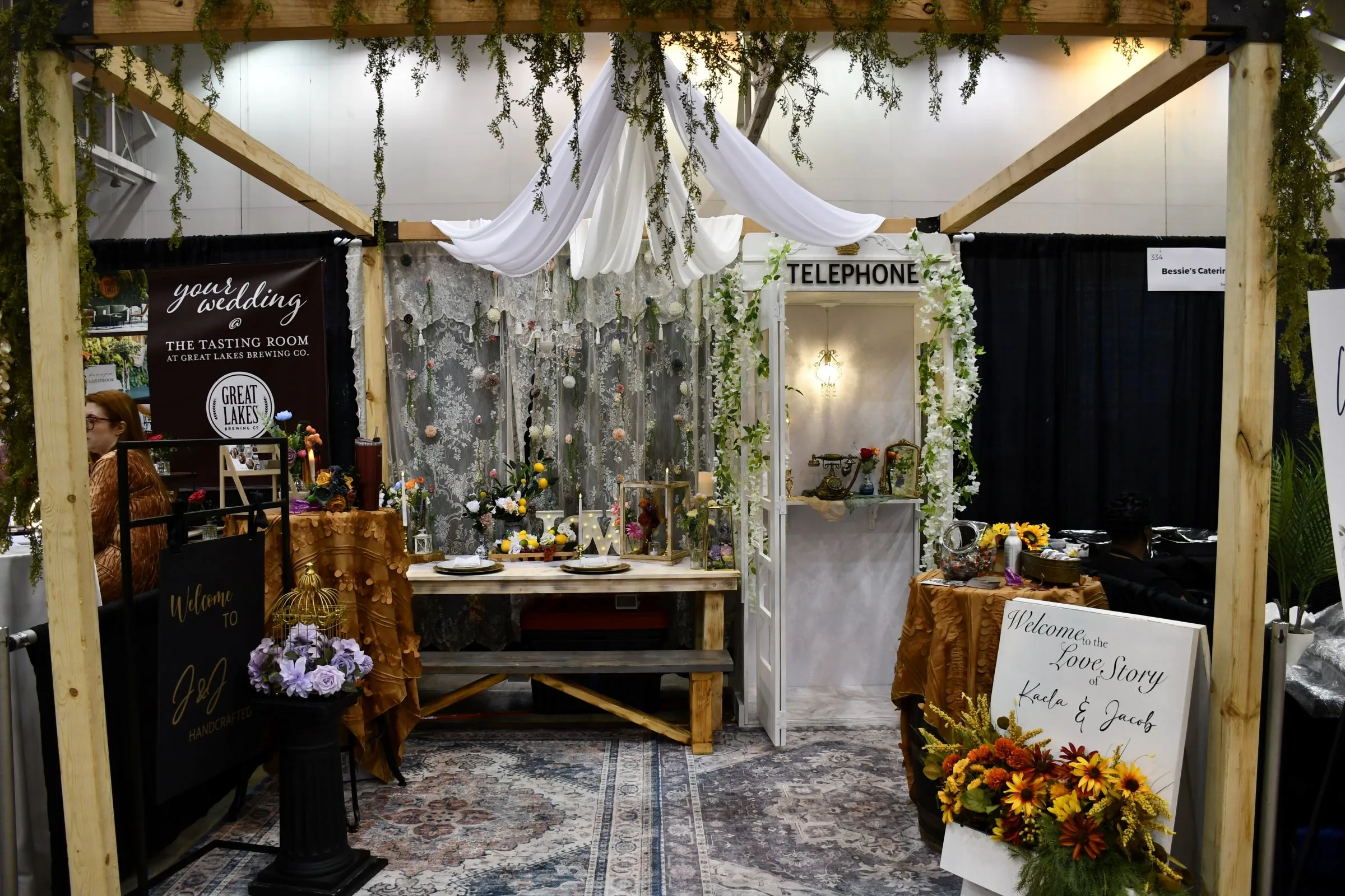 J J HANDCRAFTED - Booth Design Gallery J J HANDCRAFTED