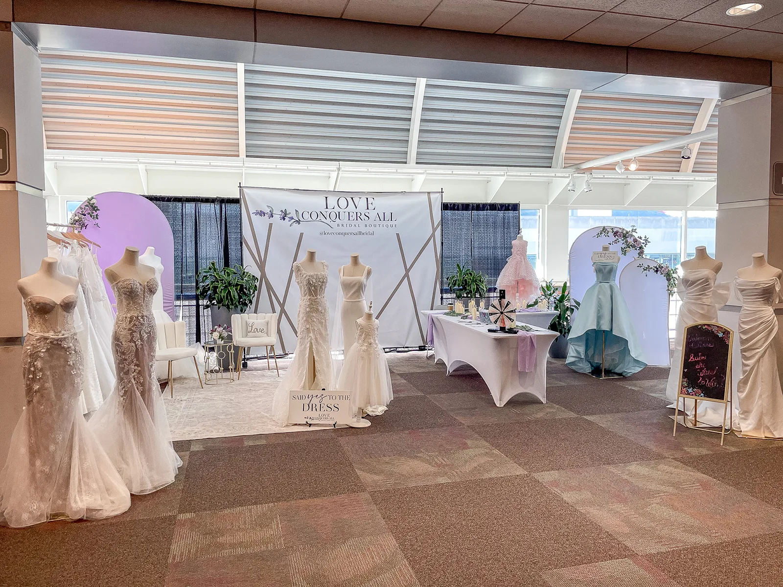 loveconquersall bridalattire - Booth Design Gallery loveconquersall bridalattire