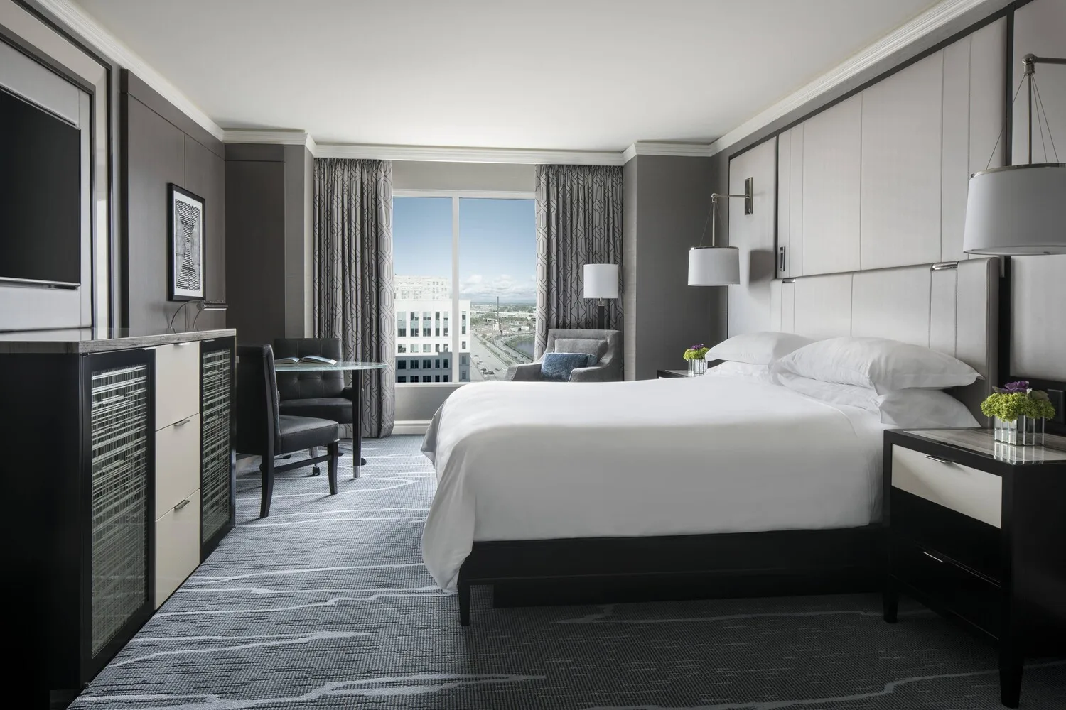 the-ritz-carlton-cleveland-db75e5ad